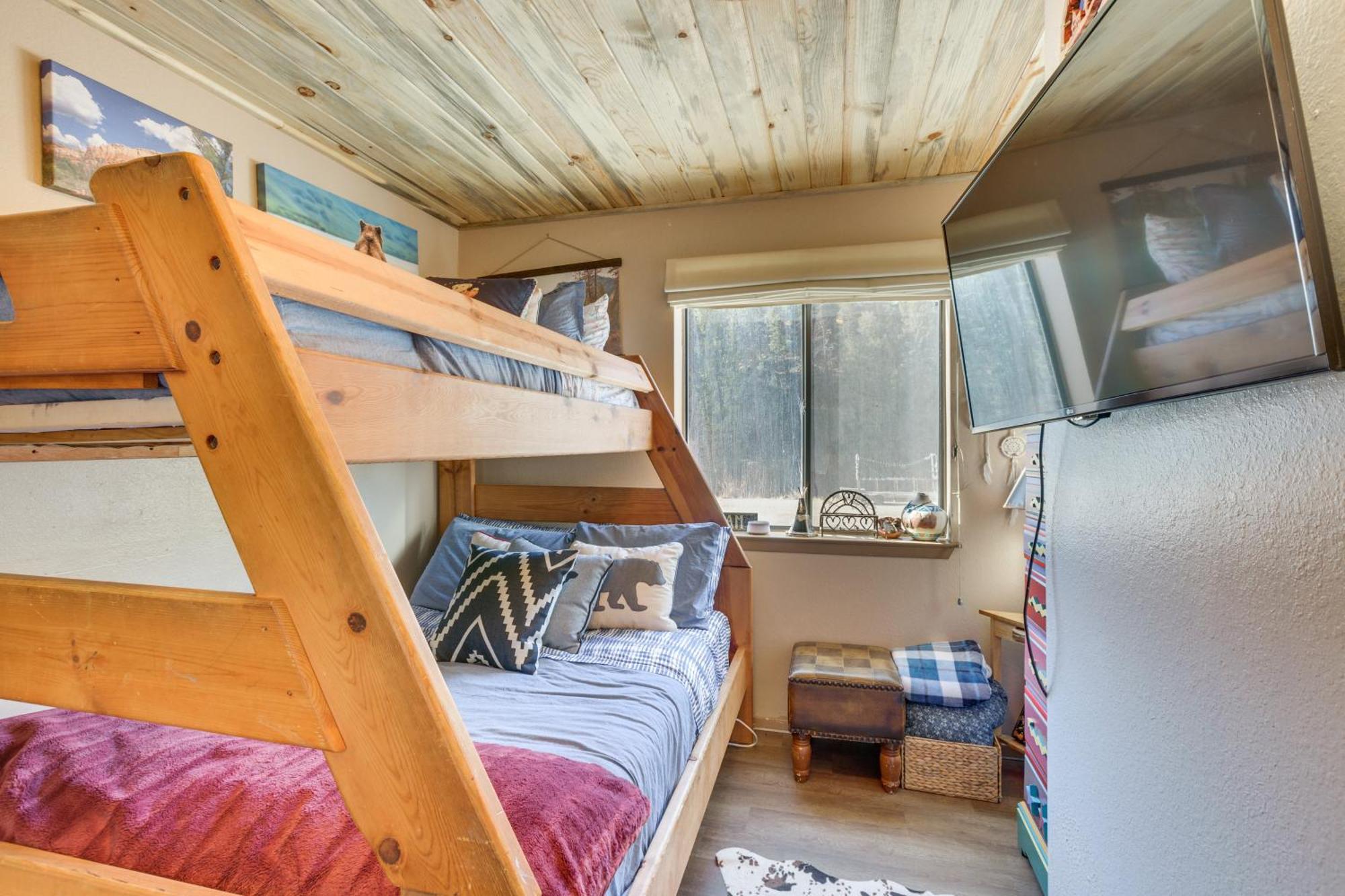 Ski-In Red River Retreat Balcony, Mountain Views! Ngoại thất bức ảnh