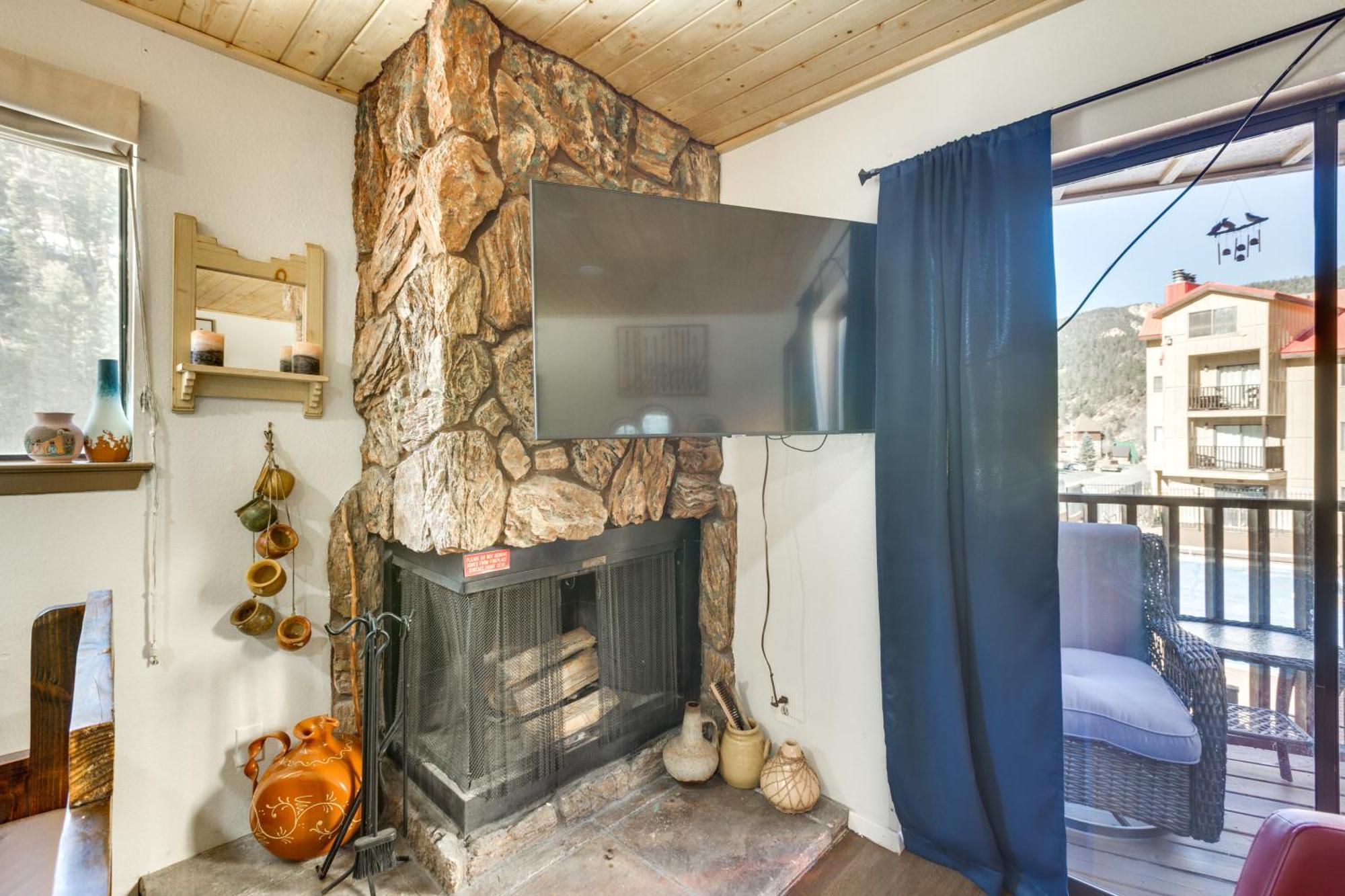 Ski-In Red River Retreat Balcony, Mountain Views! Ngoại thất bức ảnh