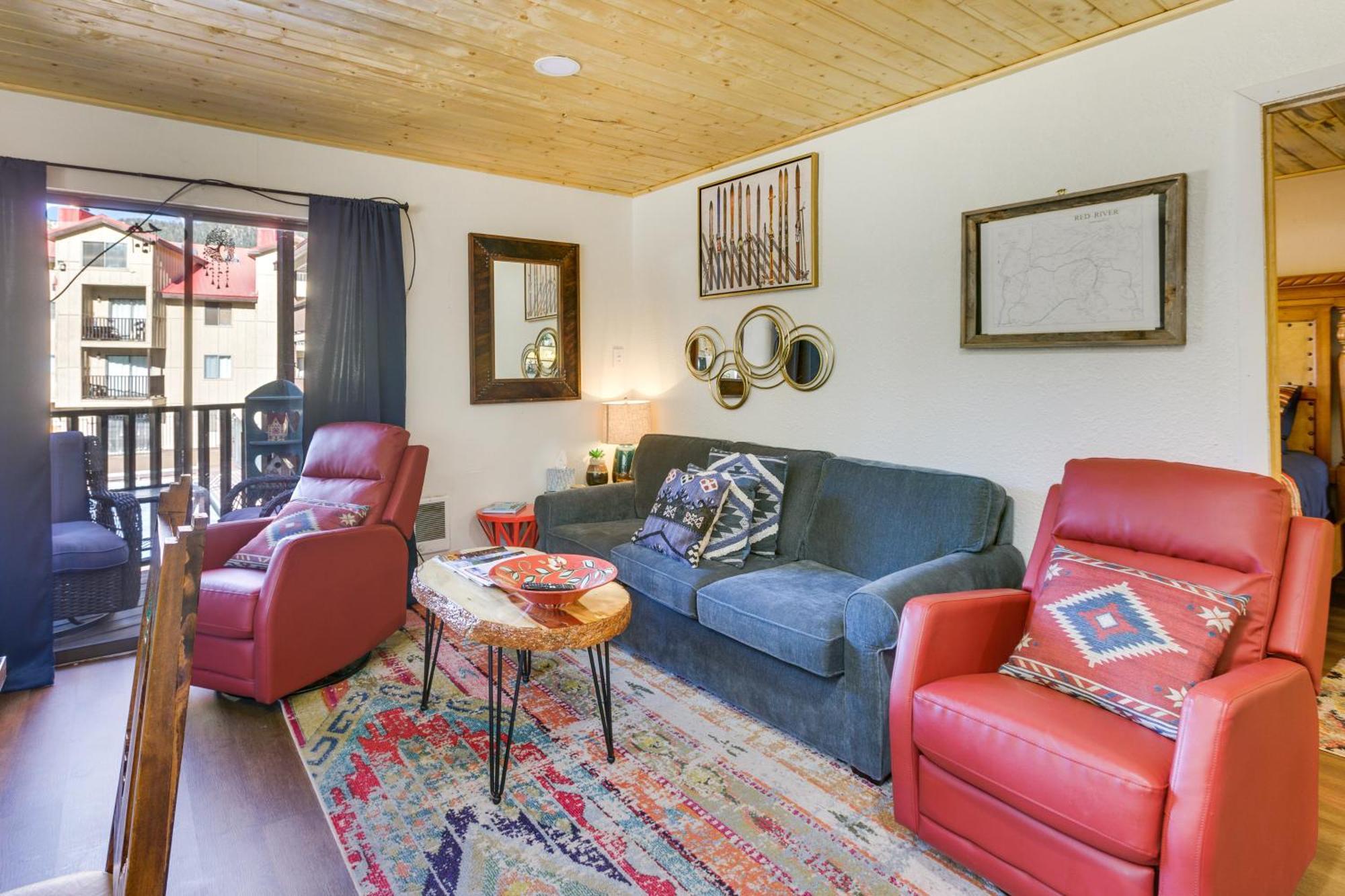 Ski-In Red River Retreat Balcony, Mountain Views! Ngoại thất bức ảnh