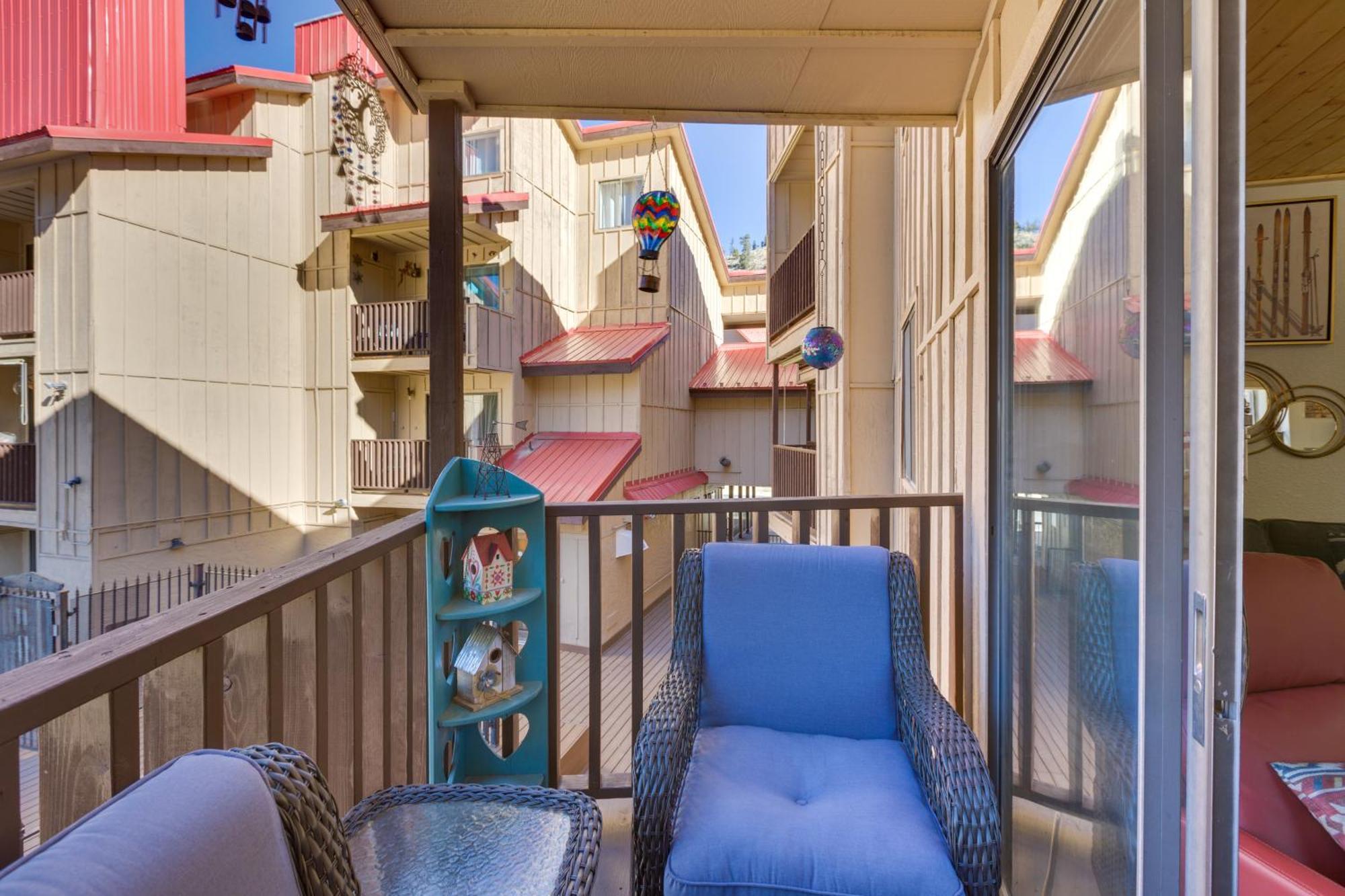 Ski-In Red River Retreat Balcony, Mountain Views! Ngoại thất bức ảnh